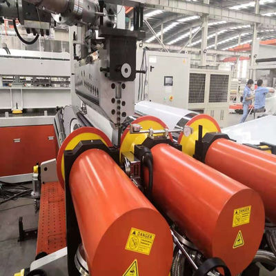 صفحه دیوار درب ASA Pvc پروفایل خط ماشین اکستروژن 350kg/H